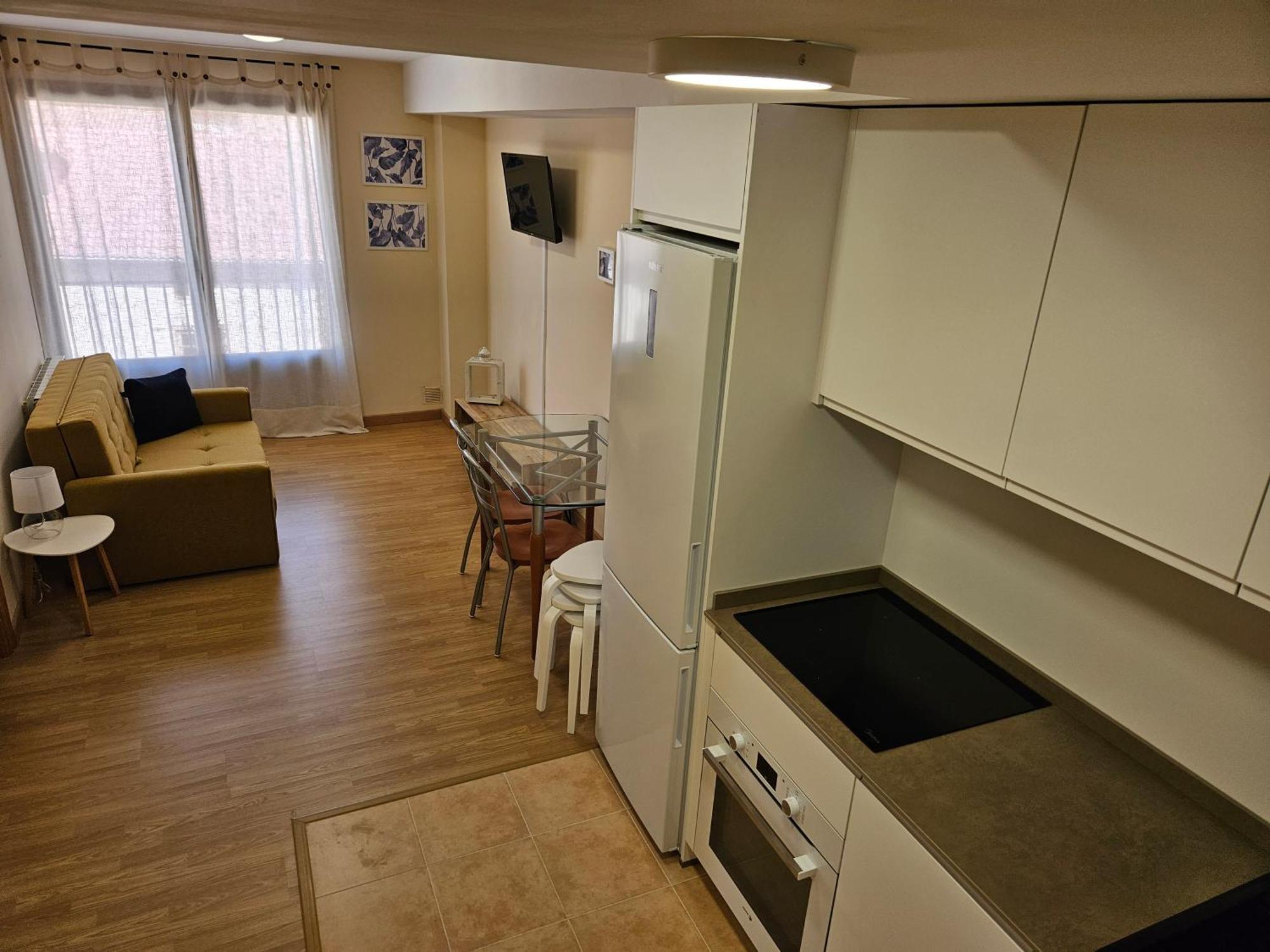 Apartamentos Palacio Azcarate Calle Calvario 仕格莱 外观 照片