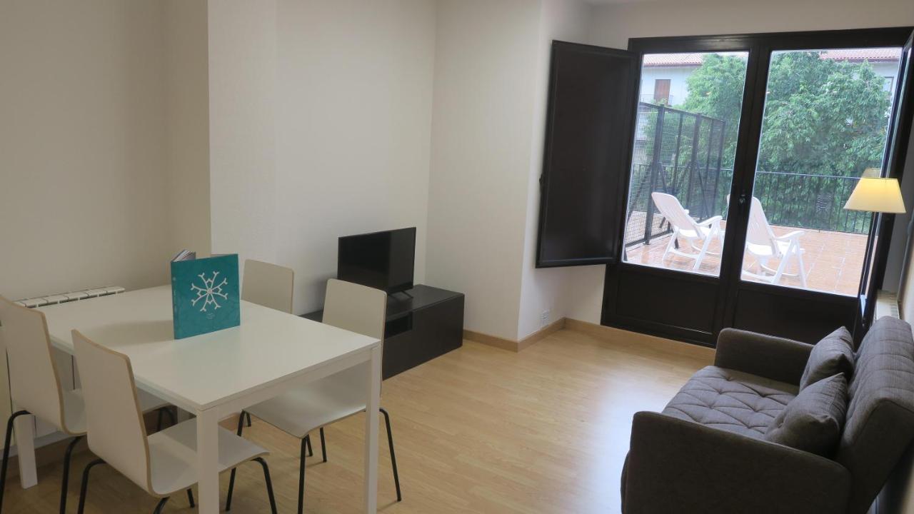 Apartamentos Palacio Azcarate Calle Calvario 仕格莱 外观 照片