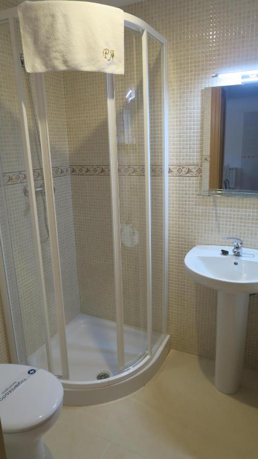 Apartamentos Palacio Azcarate Calle Calvario 仕格莱 外观 照片