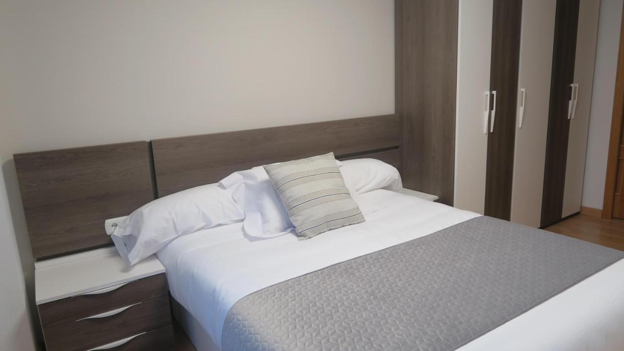 Apartamentos Palacio Azcarate Calle Calvario 仕格莱 外观 照片