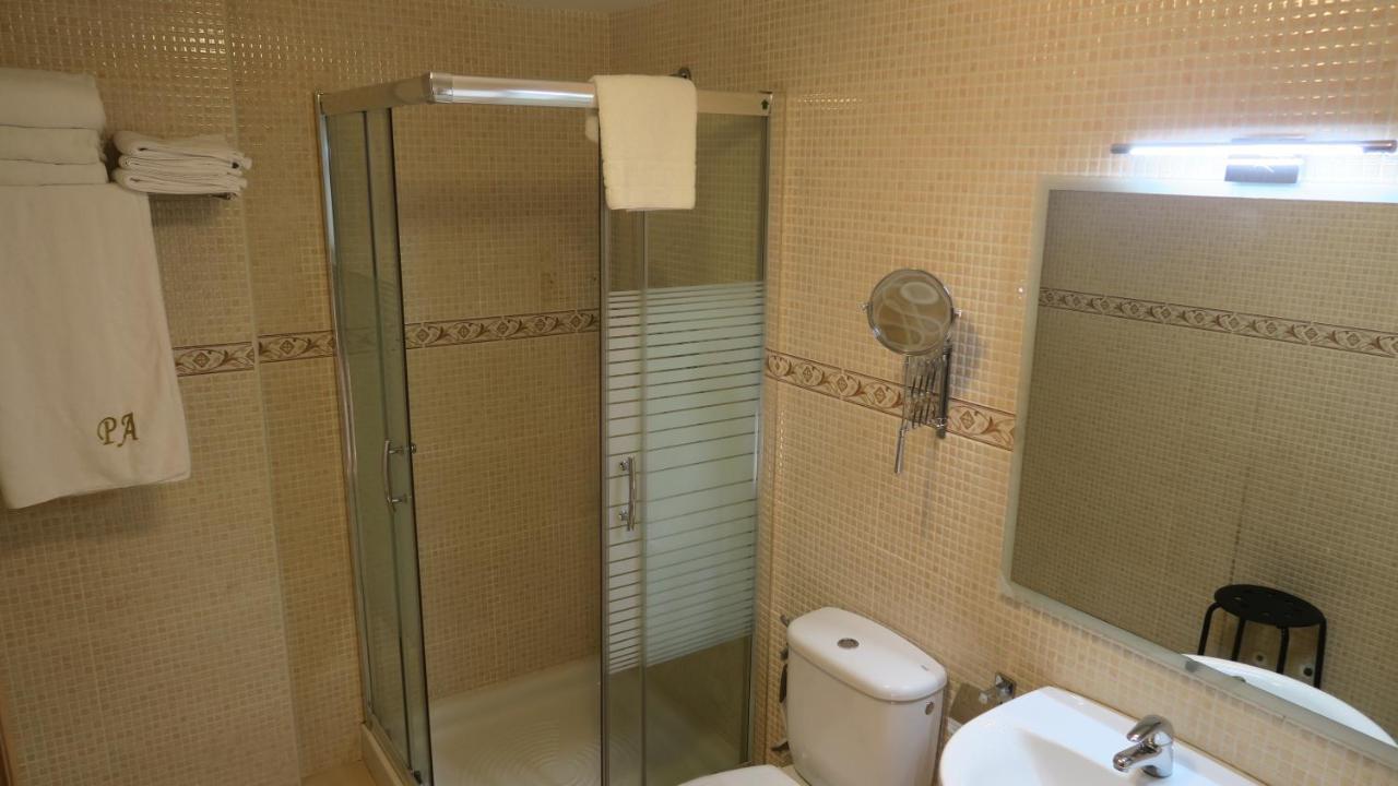 Apartamentos Palacio Azcarate Calle Calvario 仕格莱 外观 照片